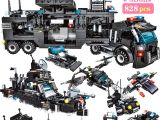 LEGO Uyumlu 820 Parça + 8 Minifigür Kamyon Set