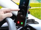 Araba Gösterge Üstüne Takılan 360 Oynar Başlıklı Telefon Tutucu
