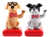 Güneş Enerjili Sallanan Köpek Figürü