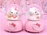 Hello Kitty Işıklı Müzikli Kar Küresi Orta Boy Model 4 