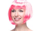 Pembe Renk Peruk Küt Saç